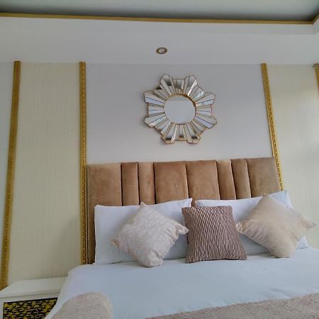 Mavi Guest House East London Esterno foto