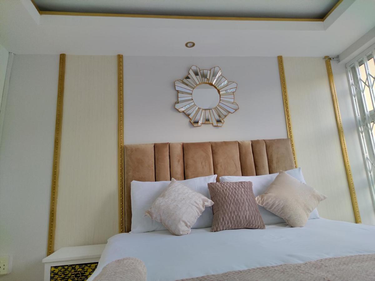 Mavi Guest House East London Esterno foto